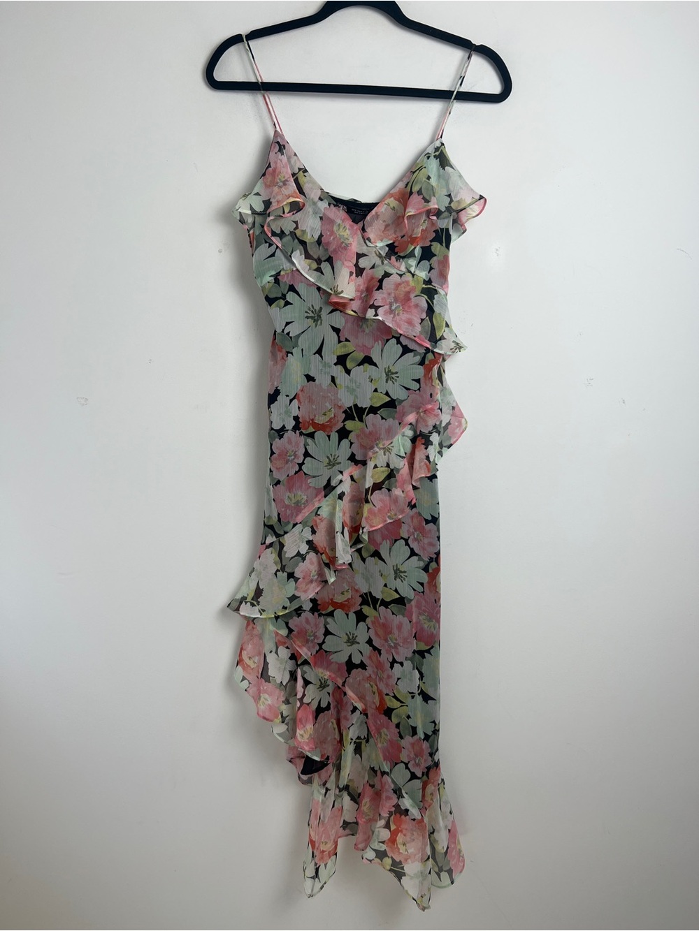 NEW ZARA Medium Floral Print Chiffon Tiered Ruffle Asymmetrical Hem Midi Dress - Picture 3 of 15